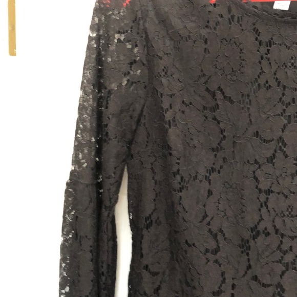 Issac Mizrahi black lace tunic top w/ scallop lace - Picture 4 of 7
